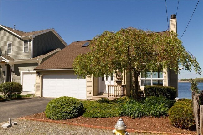 Building Photo - 79 Boyce Ave