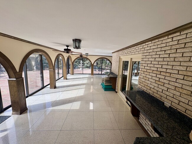 Building Photo - Gorgeous 4 bed 5 bath Luxury rental in Cherry Hills Village!