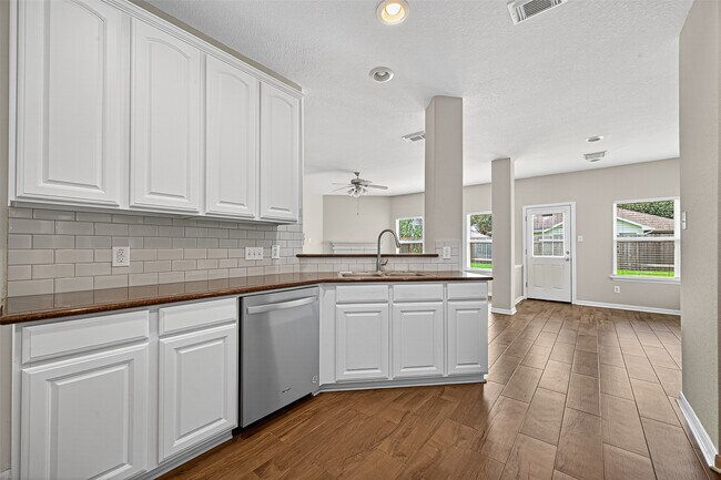 Building Photo - 6023 Lamb Creek