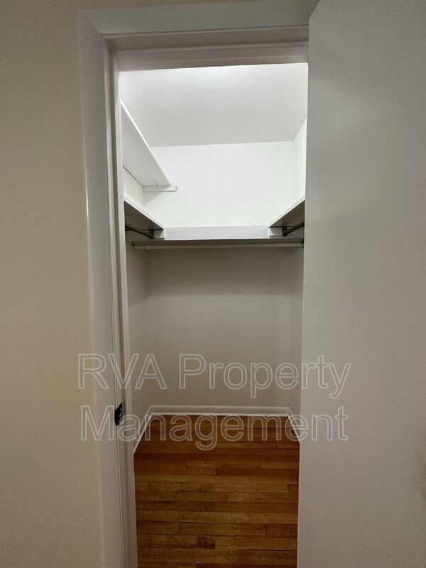 Building Photo - 12070 Karen Dr
