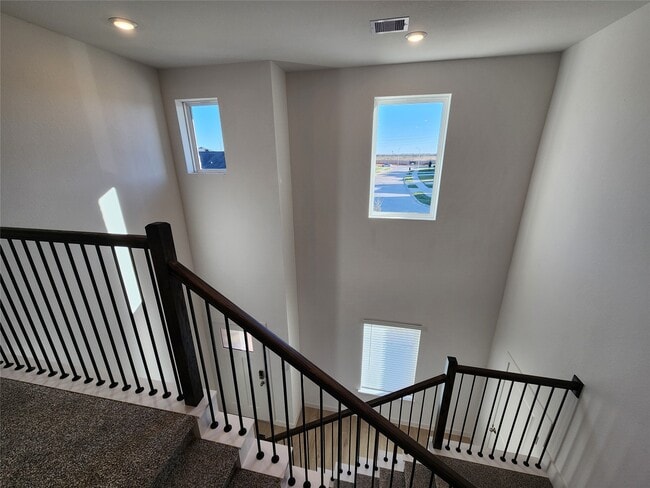 Building Photo - 30622 Wicklow Gdns Dr