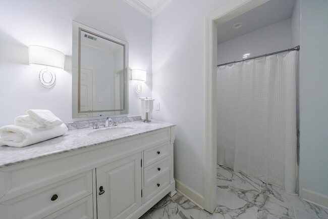 Building Photo - 25 Asheworth Ct NW