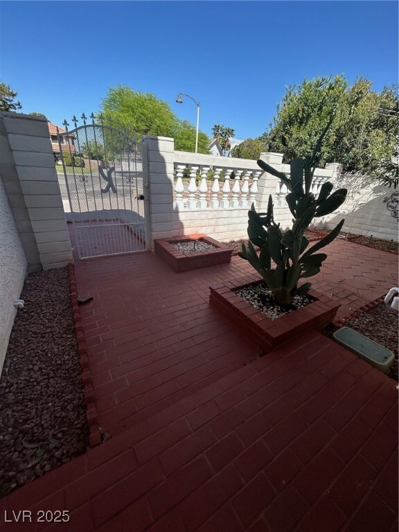 Building Photo - 2937 Crystal Bay Dr
