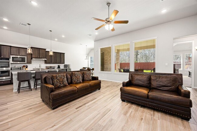 Building Photo - 7722 Millstone Trl Ln