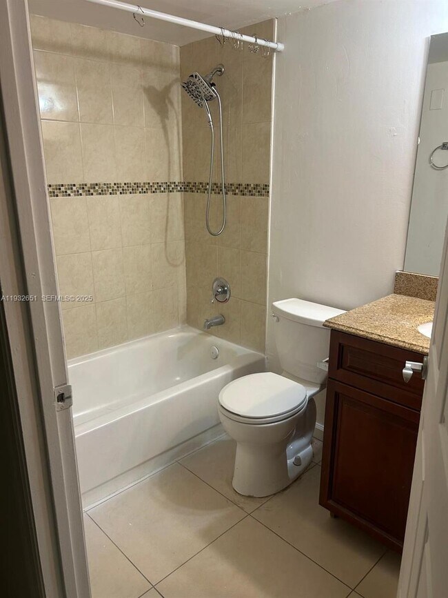 Building Photo - 4025 W McNab Rd