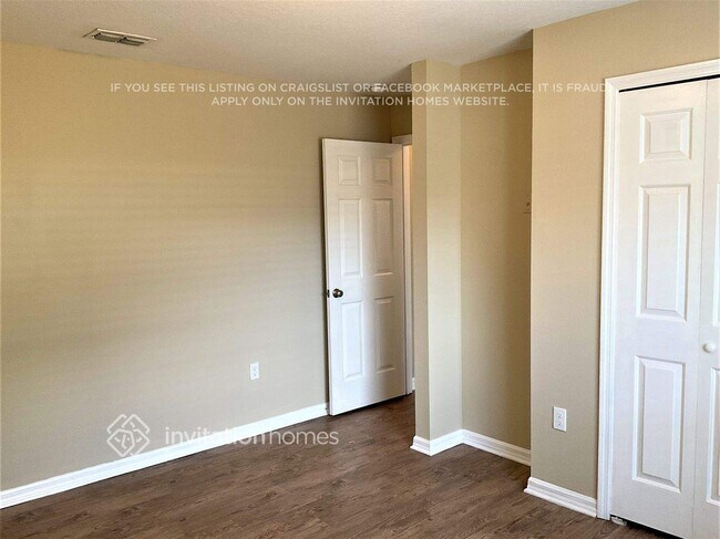 Building Photo - 315 Sabal Springs Ct