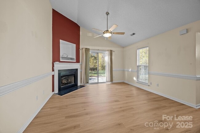 Building Photo - 9467 Kimmel Ln