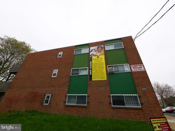 Building Photo - 6935 N 15th St