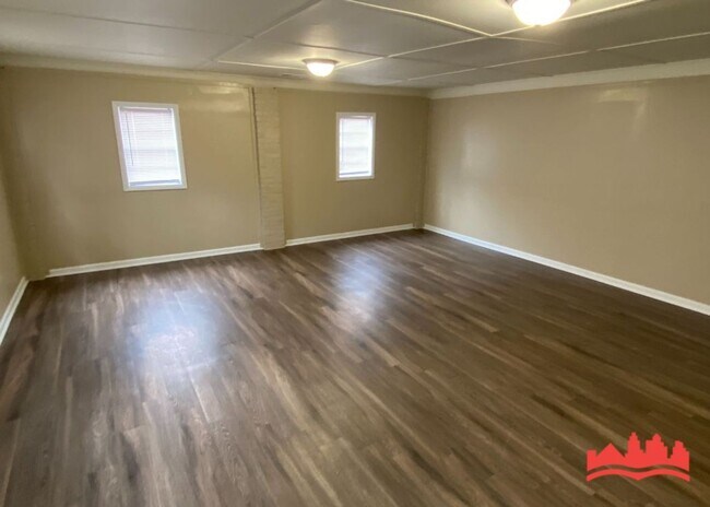 Building Photo - 7815 Armour Rd