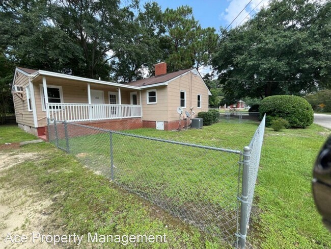 Building Photo - 3 br, 2 bath House - 606 Roxie Avenue