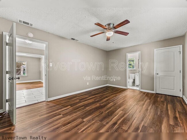 Building Photo - 1678 Alta Vista Ave