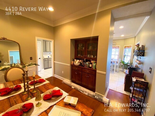 Building Photo - 4410 Revere Way
