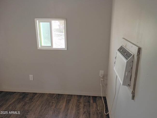 Building Photo - 21030 N 24th Ave