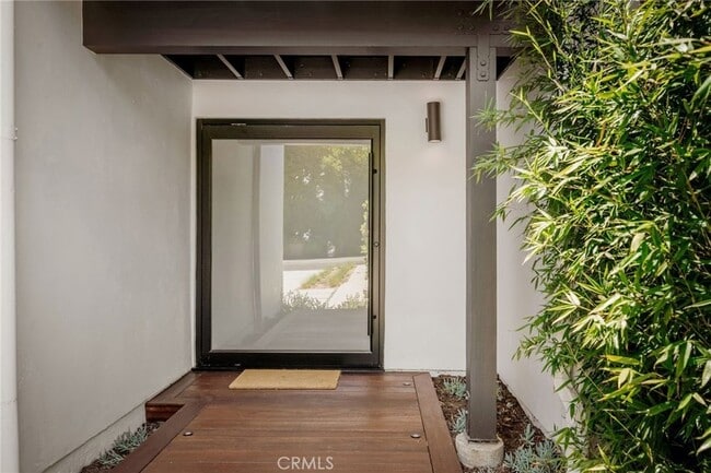 Building Photo - 34031 Mazo Dr