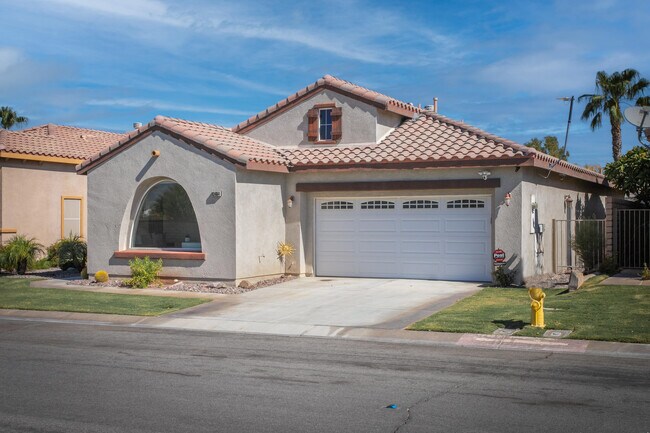 Building Photo - 82664 Heston Dr