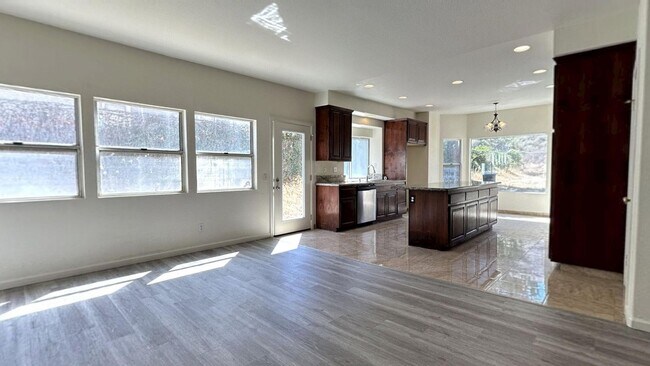 Building Photo - 2191 S Wild Canyon Dr
