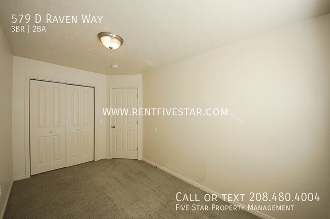 Building Photo - 579 Raven Way