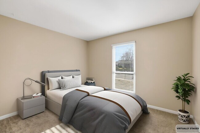 Building Photo - $400 Off Monthly | 4 Bed 2.5 Bath Home w/ ...