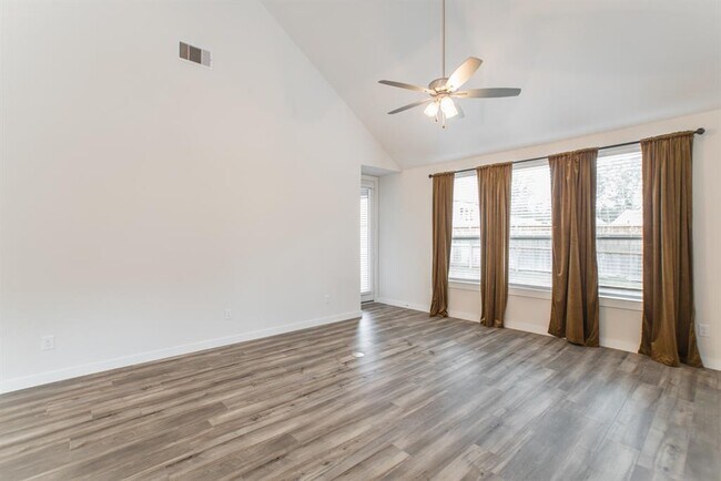 Building Photo - 7397 Mount Greylock Lp