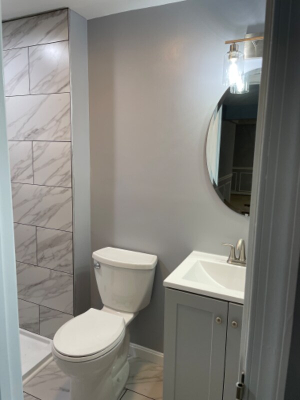 Building Photo - 821 Angel Valley Ct