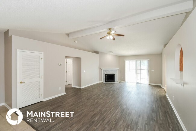 Building Photo - 8294 Rocky Creek Ct