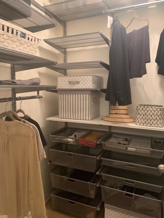 Bedroom Closet - 1239 Vermont Ave NW