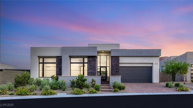 Building Photo - 10793 Vista Altura Ave