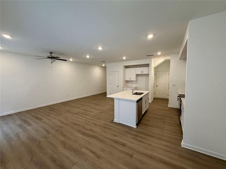 Building Photo - 5333 Frontier Ct