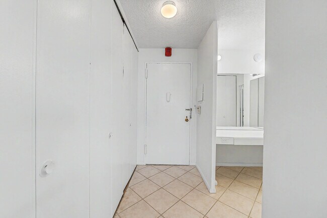 Building Photo - 9400 Atlantic Ave