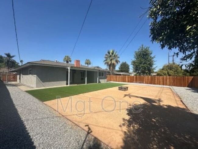 Building Photo - 4157 Kingsbury Pl