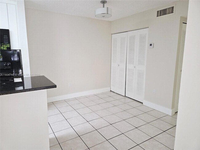 Building Photo - 15640 SW 80th St