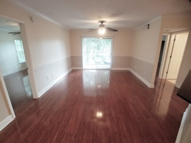 Building Photo - Gorgeous 2/2 condo for rent next to Waterford Lakes Town Center and UCF.