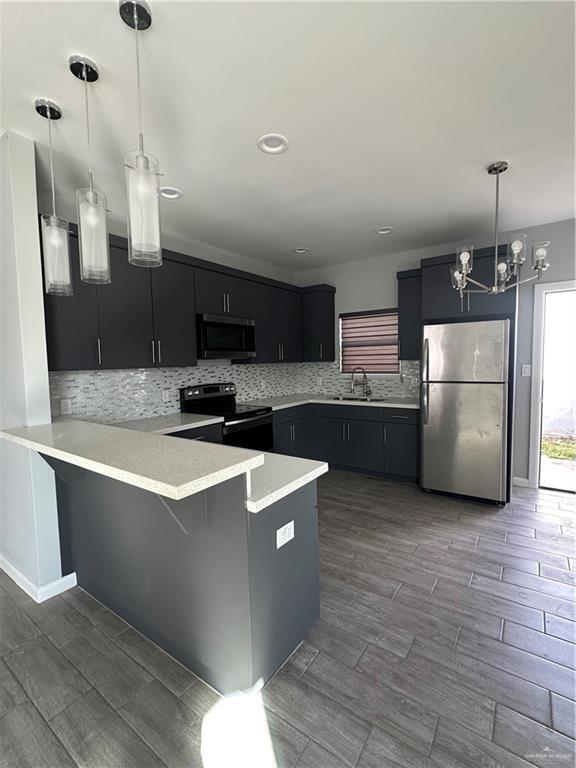 Building Photo - 13 South Dr