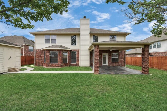 Building Photo - 2523 Sunstone Ln