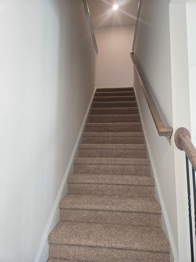 Building Photo - New Construction in Brightwood Farms!