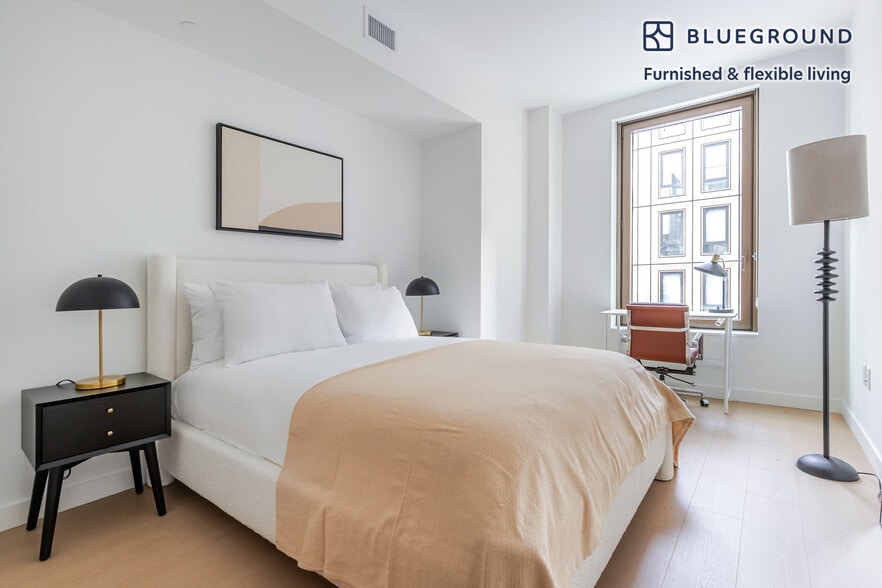 Building Photo - 11 Wharf Way