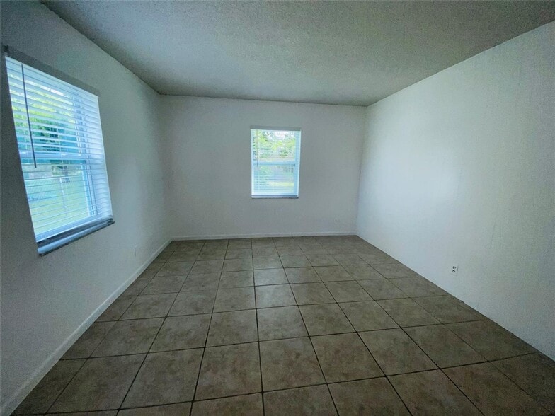 Building Photo - 11380 NW 39th St