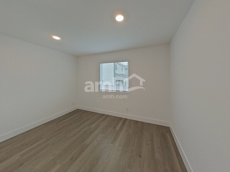 Building Photo - 5855 Fly Fisher St