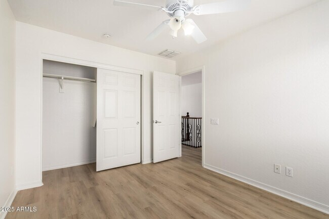 Building Photo - 26417 N Babbling Brook Dr