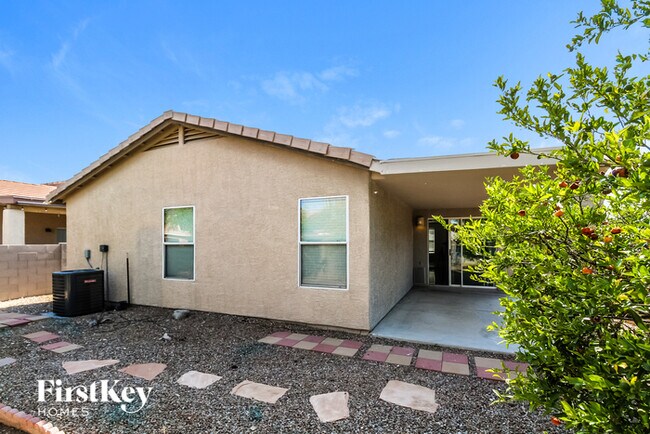 Building Photo - 9229 N Centipede Ave