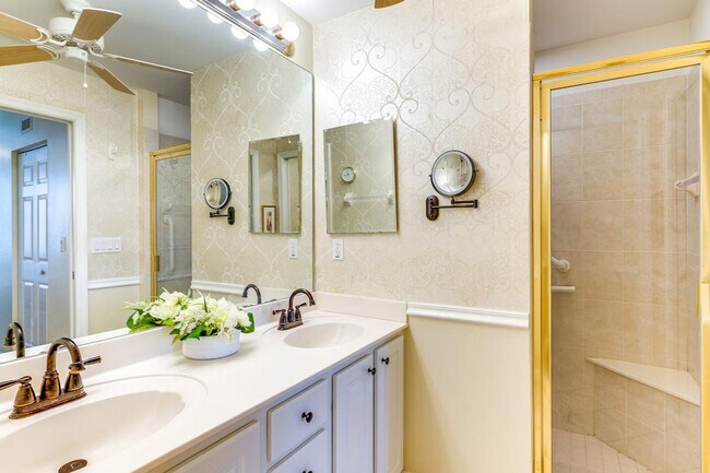 Building Photo - 14531 Sherbrook Pl