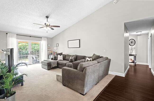 Building Photo - 2724 NW 124th Ave