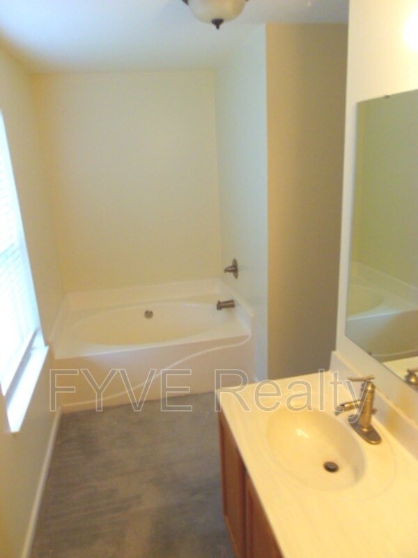 Building Photo - 3095 Blacksmith Ct