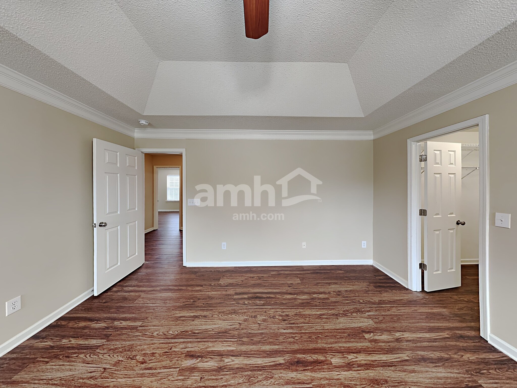 Building Photo - 4928 Alenja Ln