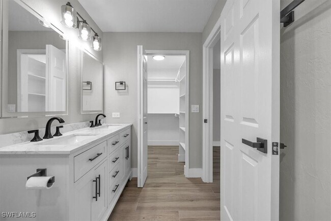 Building Photo - 27630 Wisconsin St