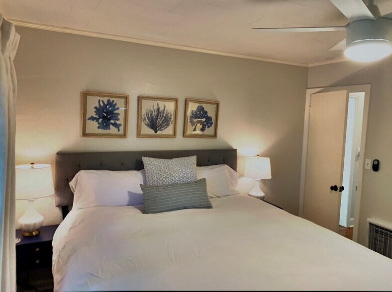 Building Photo - 1609 Pierce Avenue Ext