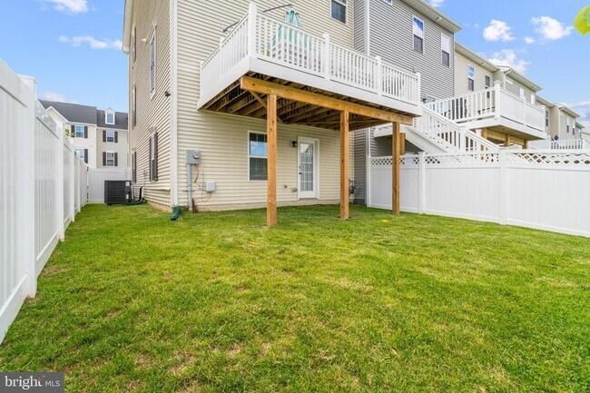 Building Photo - 336 Pemberton Park Ln
