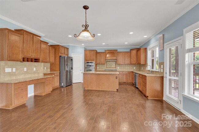 Building Photo - 2805 Julian Glen Cir