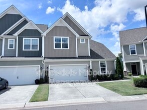 Building Photo - 224 Shale Creek Dr