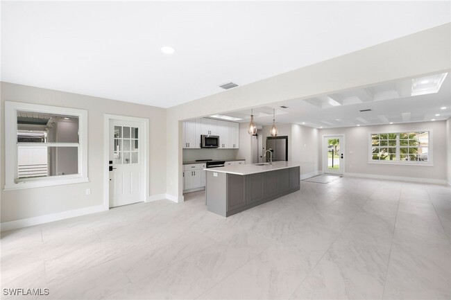 Primary Photo - 27296 Buccaneer Dr